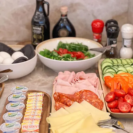 Pappas Hotel&studio 3*