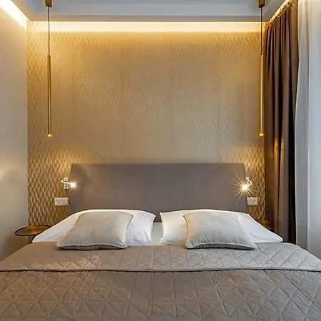 Pappas Hotel&studio 3* Podebrady
