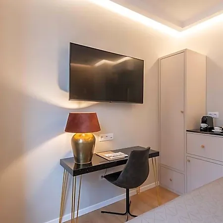 Pappas Hotel&studio 3* Podebrady